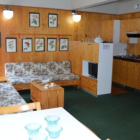 Appartamenti Vacanze Casa -Residence Albare - Check In Vacanze Casa - Marilleva 900 Zewnętrze zdjęcie